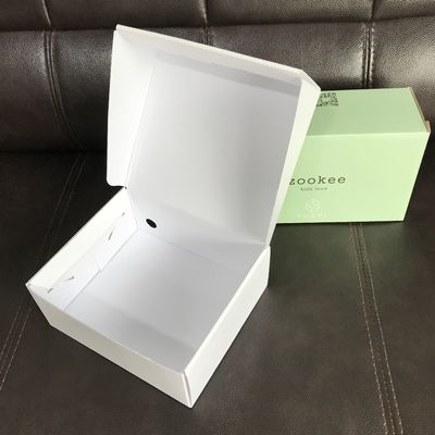 折る印刷された300g 350gはカートン箱を蹄鉄を打つギフトの船積みに波形を付けた